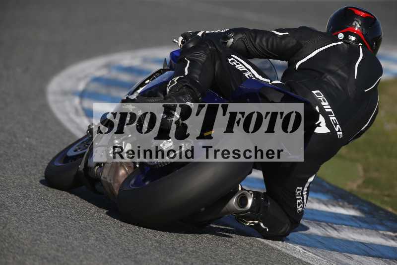 /Archiv-2024/01 26.-28.01.2024 Moto Center Thun Jerez/Gruppe blau-blue/backside